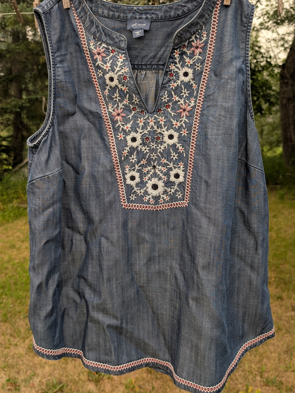 J. Jill Blue Denim Embroidered Sleeveless Tunic